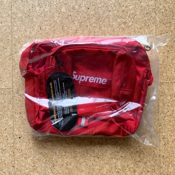 SS19 Supreme Red Shoulder Bag Men